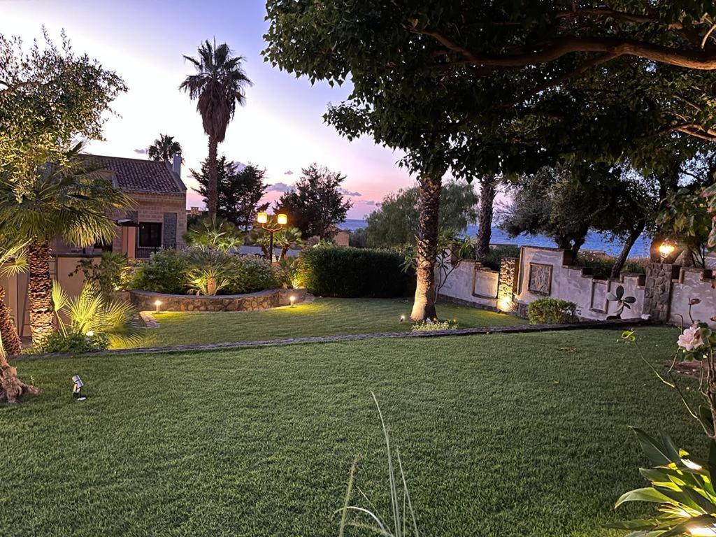 Villa Medina 切法卢 外观 照片